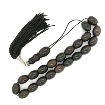 Kombolois  Ebony -21 beads-with tassel